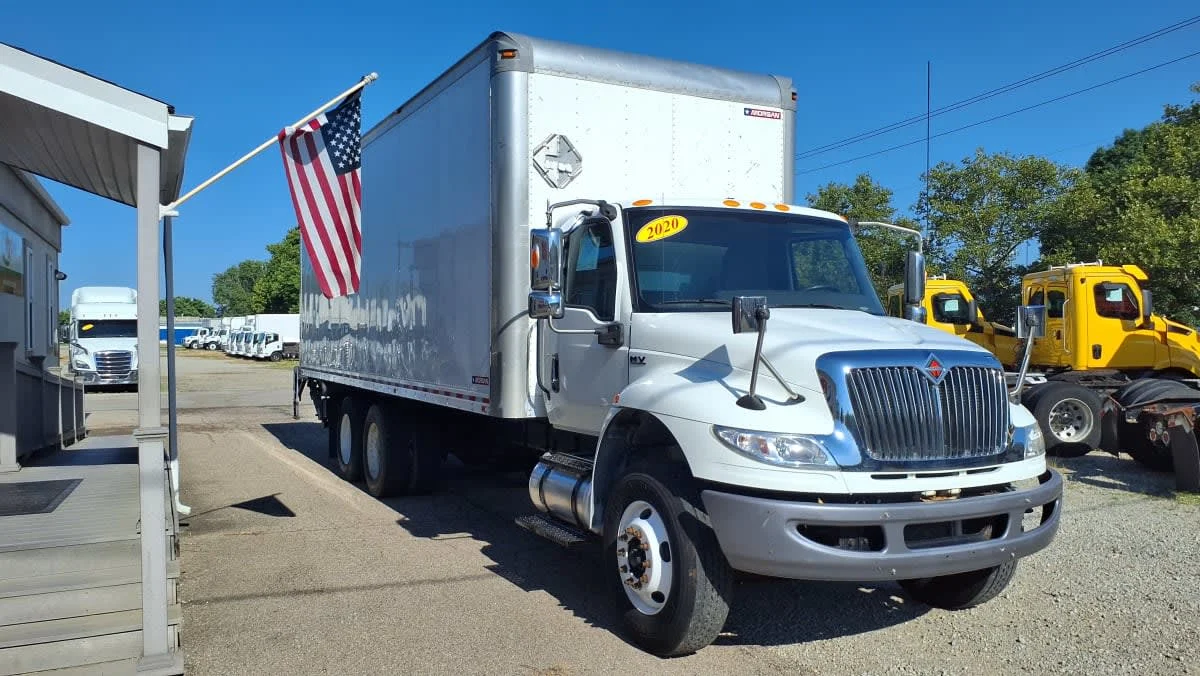2020 International MV in West Chester, OH — photo 3