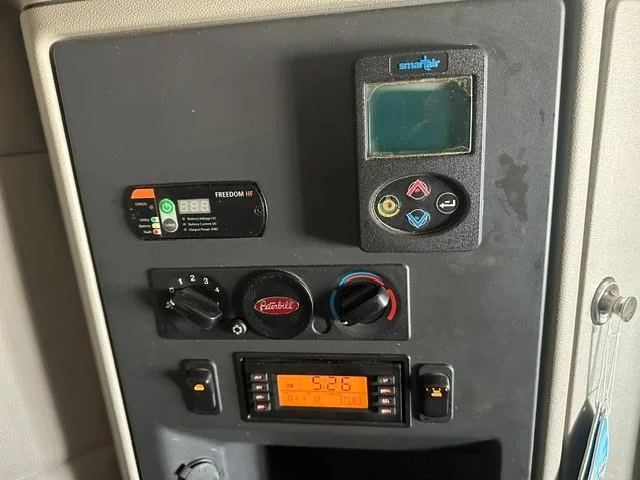 2022 Peterbilt 567 — photo 13
