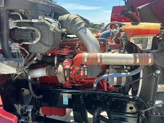 2022 Peterbilt 567 — photo 16