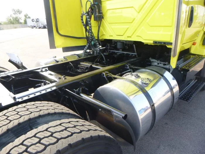 2023 International LT — photo 24
