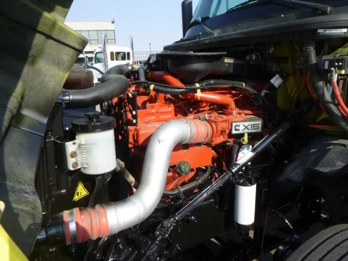 2023 International LT — photo 26