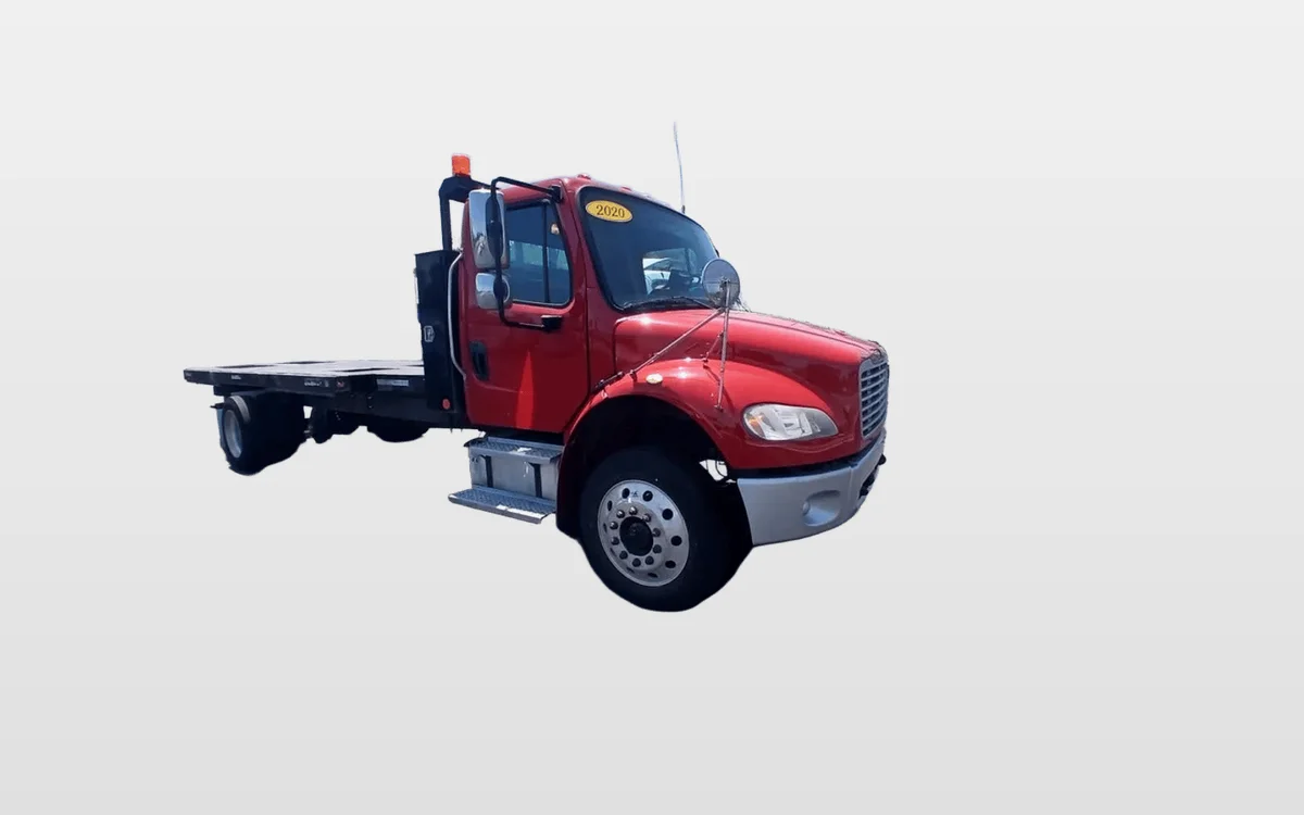 2020 Freightliner M2 106 - image 1