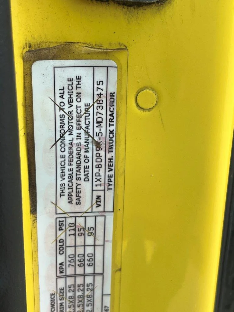 2021 Peterbilt 579 - image 13