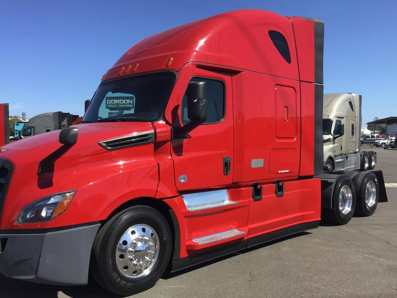 2022 Freightliner Cascadia