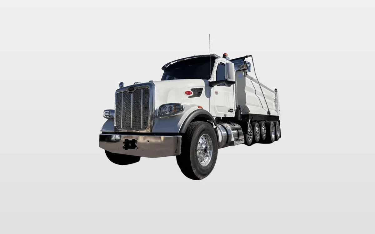2026 Peterbilt 567 - image 1