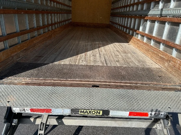 2020 International MV - image 10