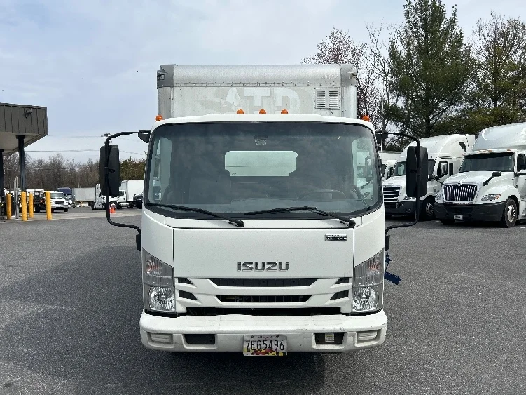 2021 Isuzu NPR - image 2