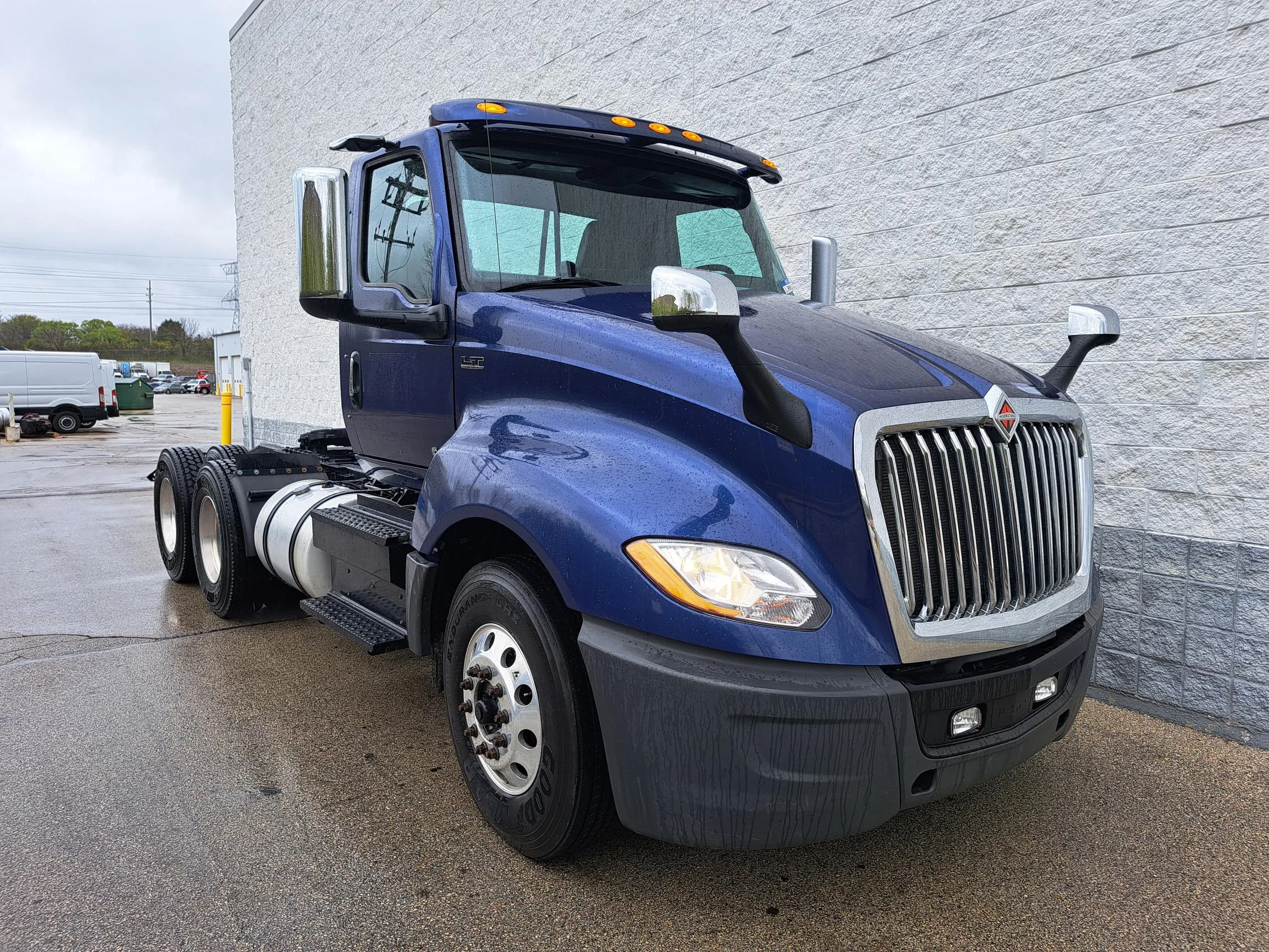 2019 International LT