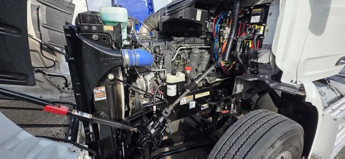 2023 Peterbilt 567 - image 18