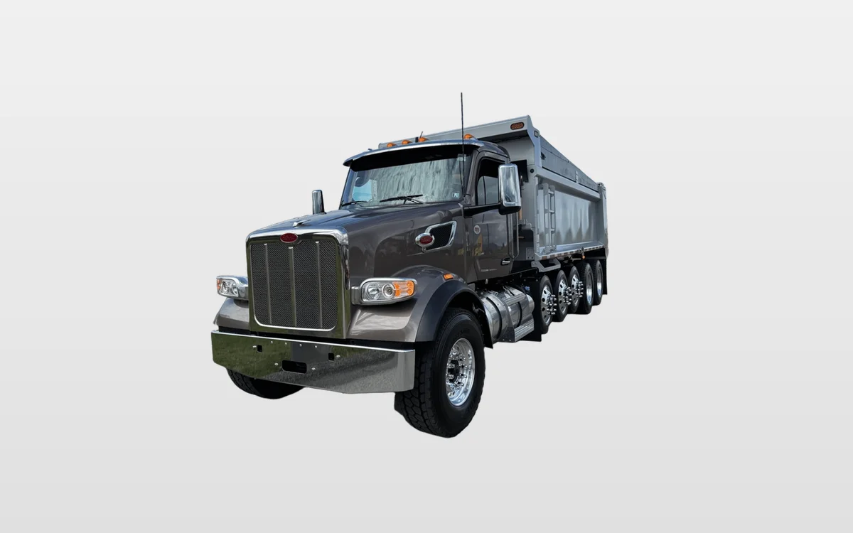 2026 Peterbilt 567 - image 1