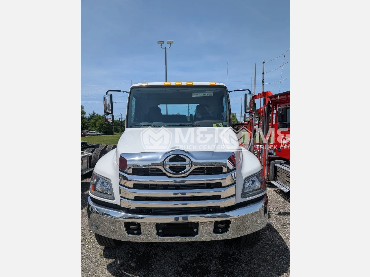 2025 Hino
