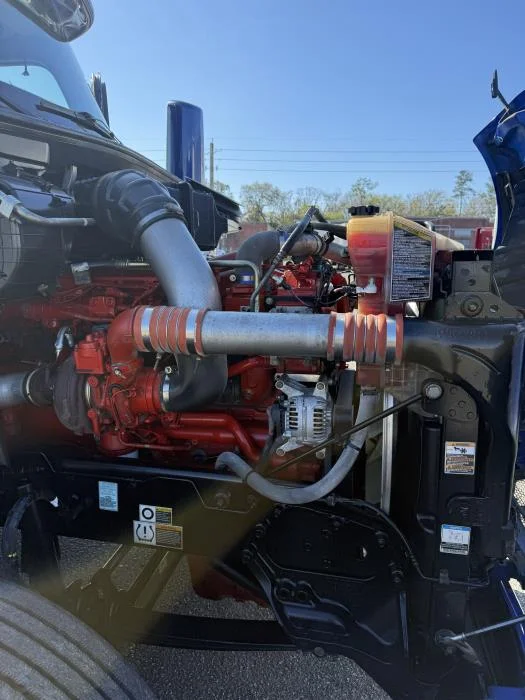 2022 Peterbilt 579 - image 18