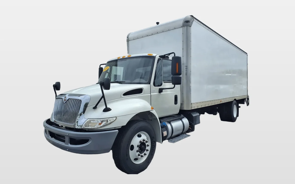 2018 International - image 1