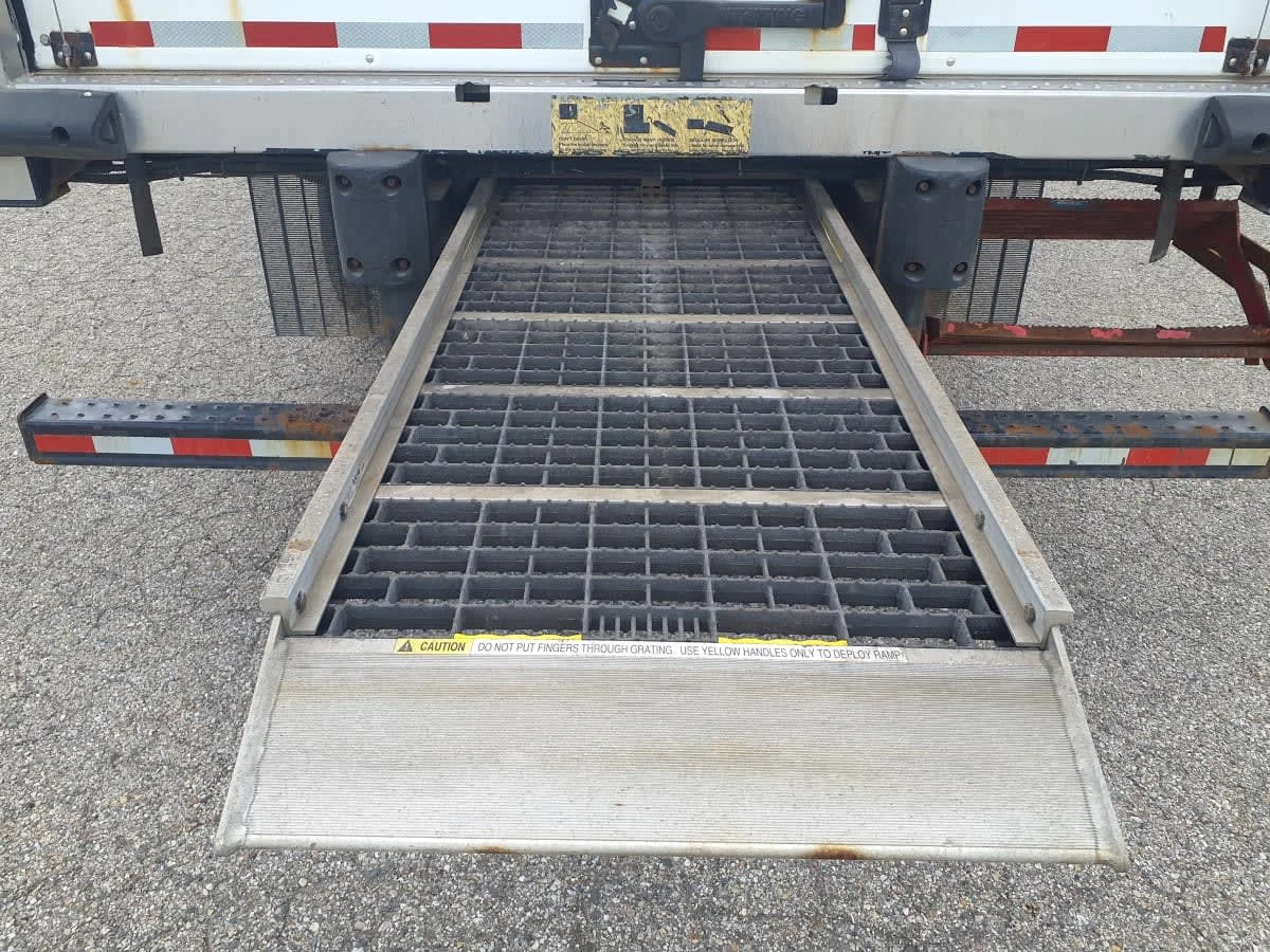2020 Isuzu NRR in Wayland, MI — photo 15