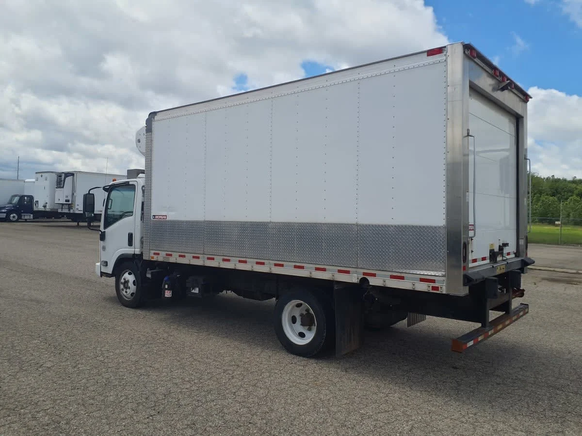 2020 Isuzu NRR in Wayland, MI — photo 6
