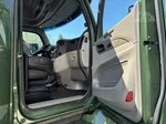 2021 Peterbilt 579 in Portland, OR — photo 36