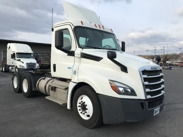 2020 Freightliner Cascadia in Harrisonburg, VA