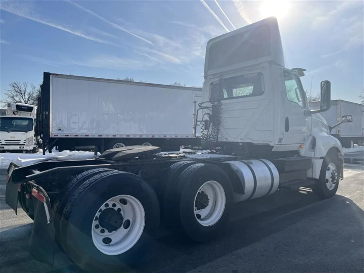 2020 International LT in Beltsville, MD — photo 4
