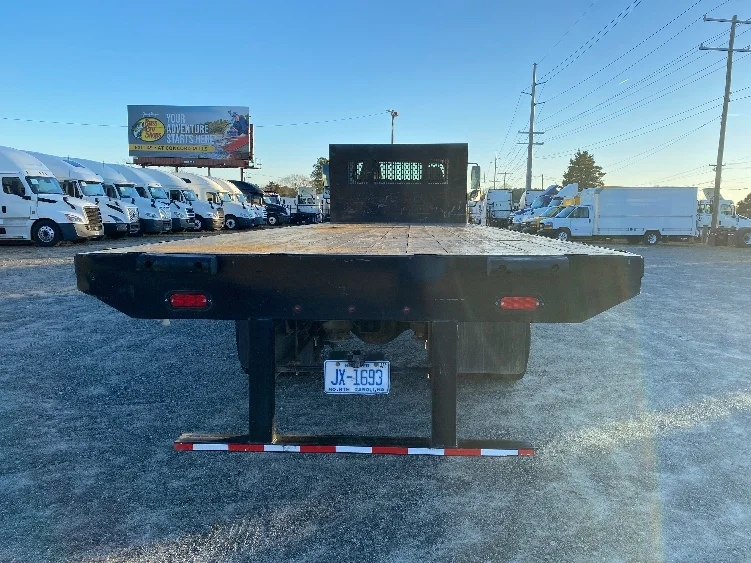 2020 Freightliner M2 106 - image 8