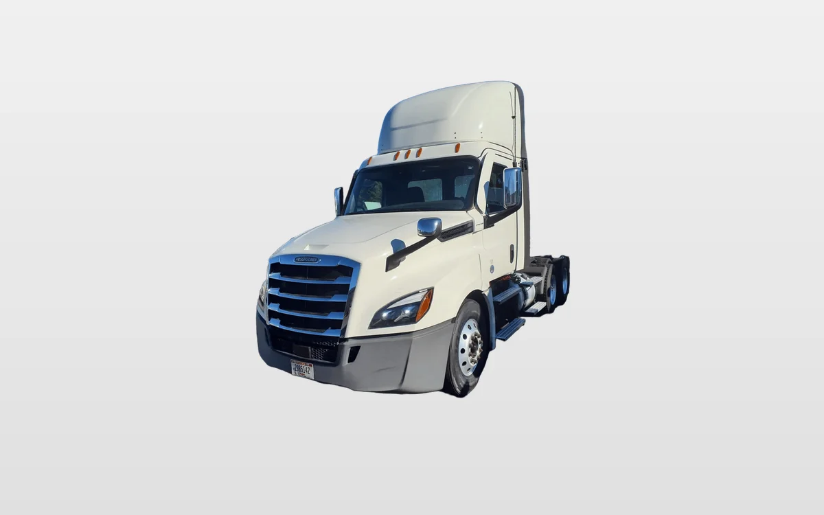 2020 Freightliner - image 1