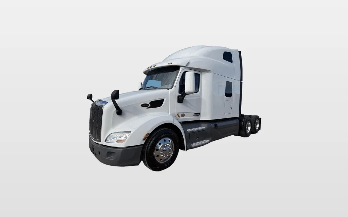 2021 Peterbilt 579 - image 1