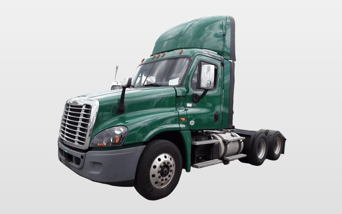 2017 Freightliner Cascadia - image 1