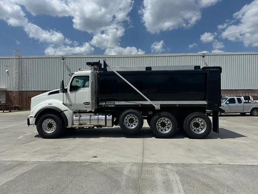 2027 Kenworth T880 in Murfreesboro, TN — photo 9