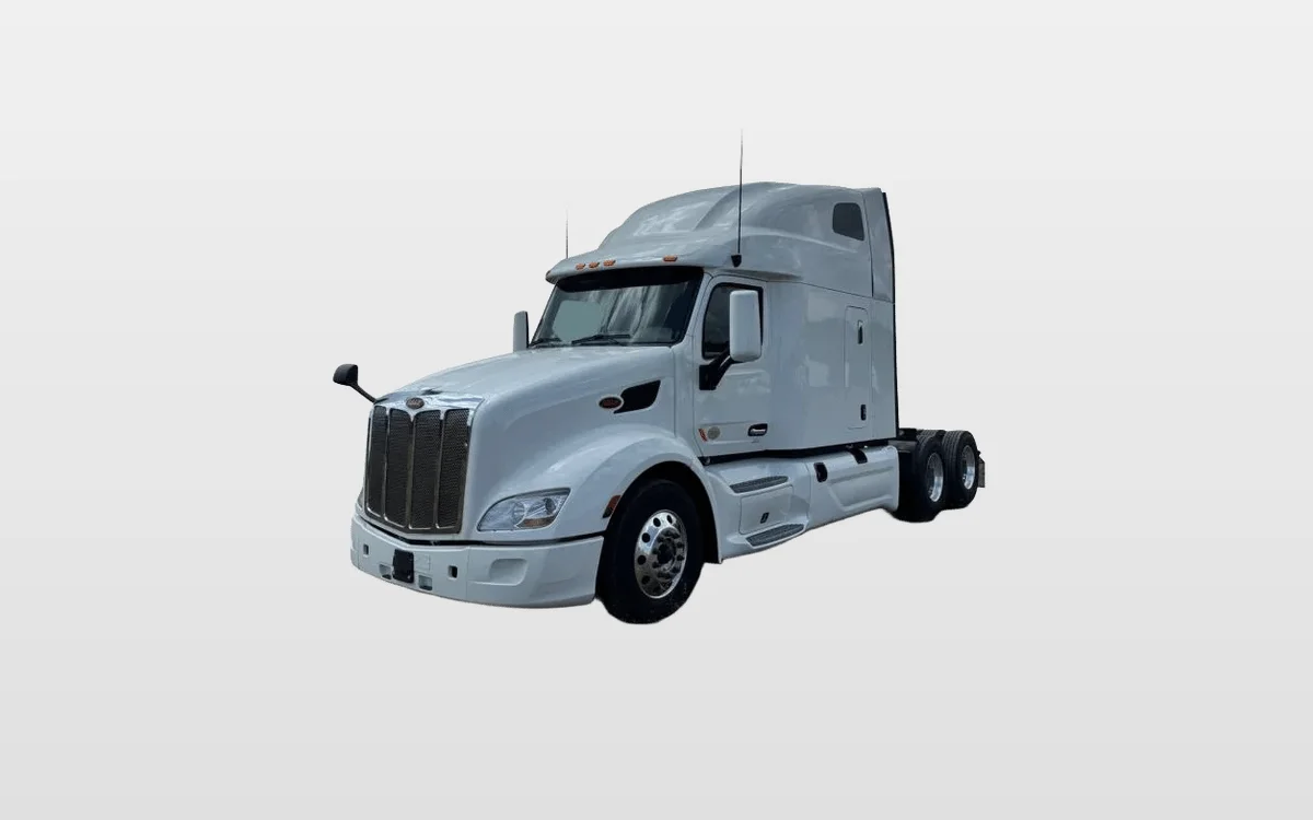 2022 Peterbilt 579 - image 1