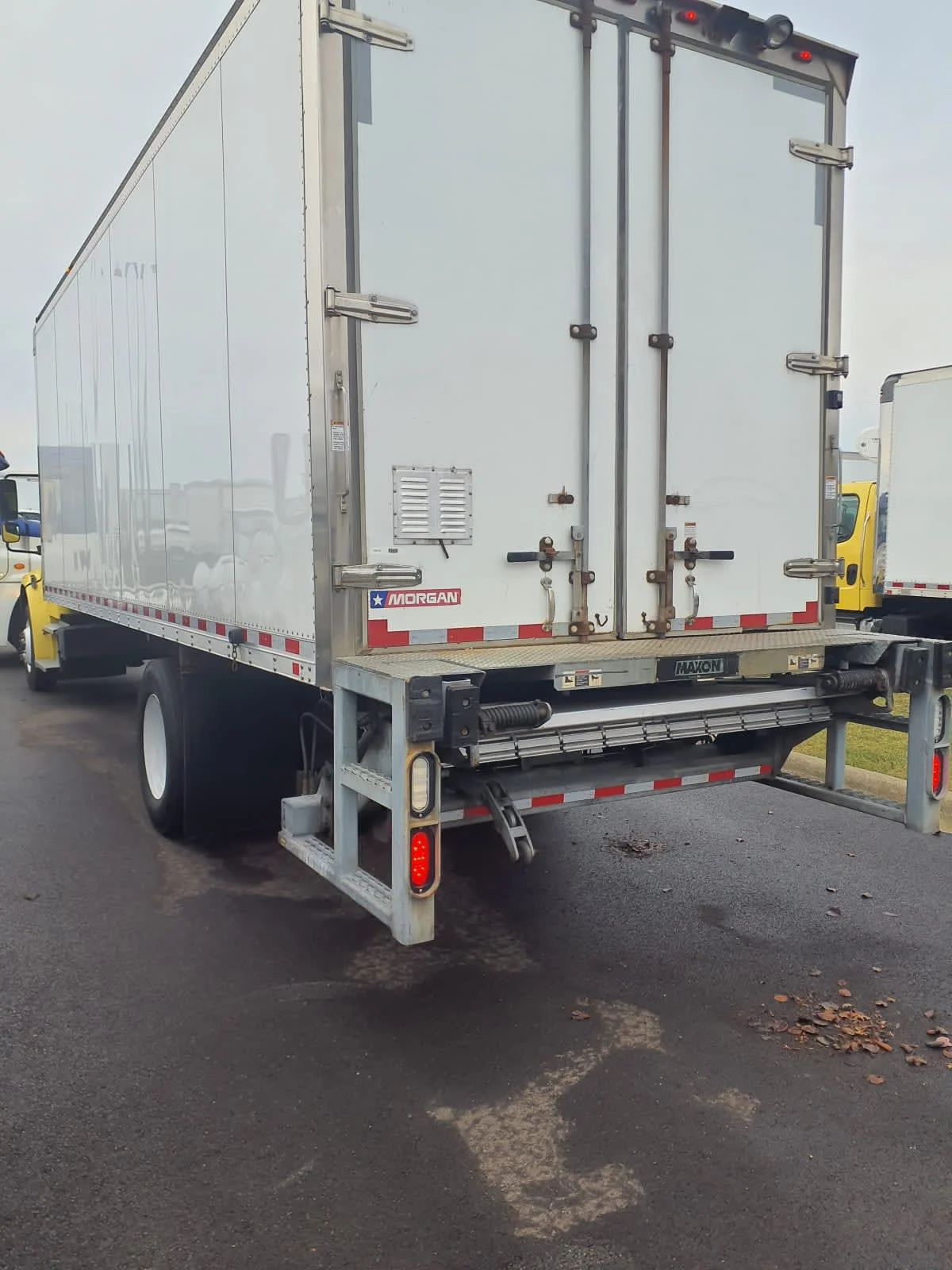 2016 Freightliner M2 106 in Bolingbrook, IL — photo 6