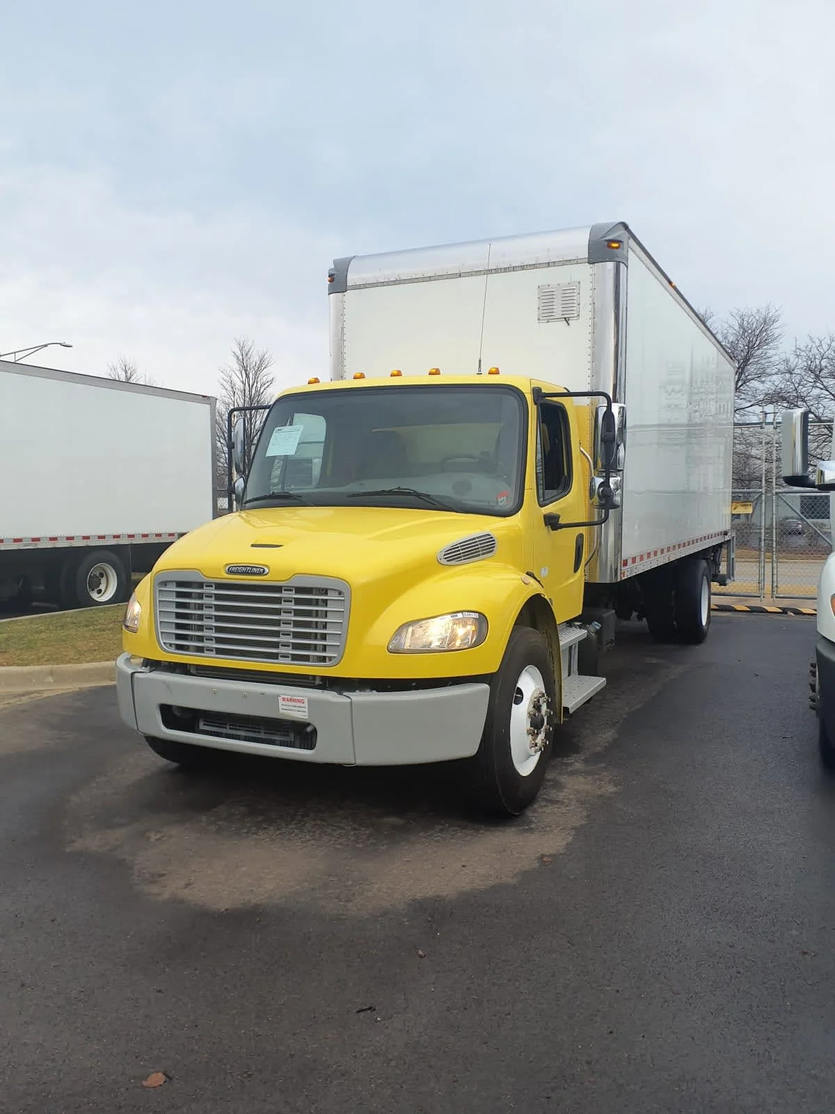 2016 Freightliner M2 106 in Bolingbrook, IL
