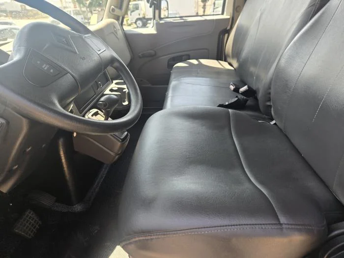 2019 International 4300 — photo 8