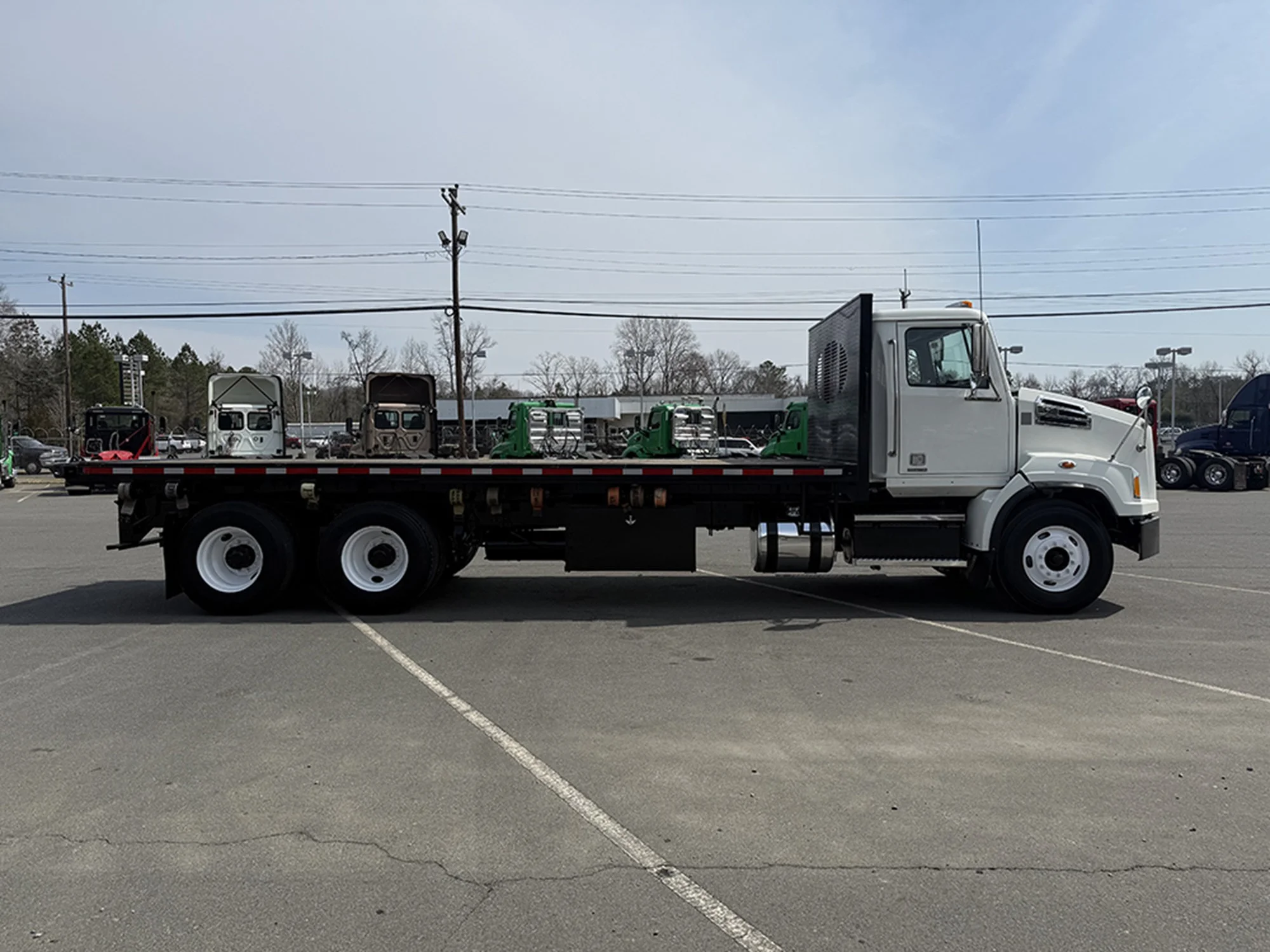 2019 Western Star 4700 in Weyers Cave, VA — photo 3
