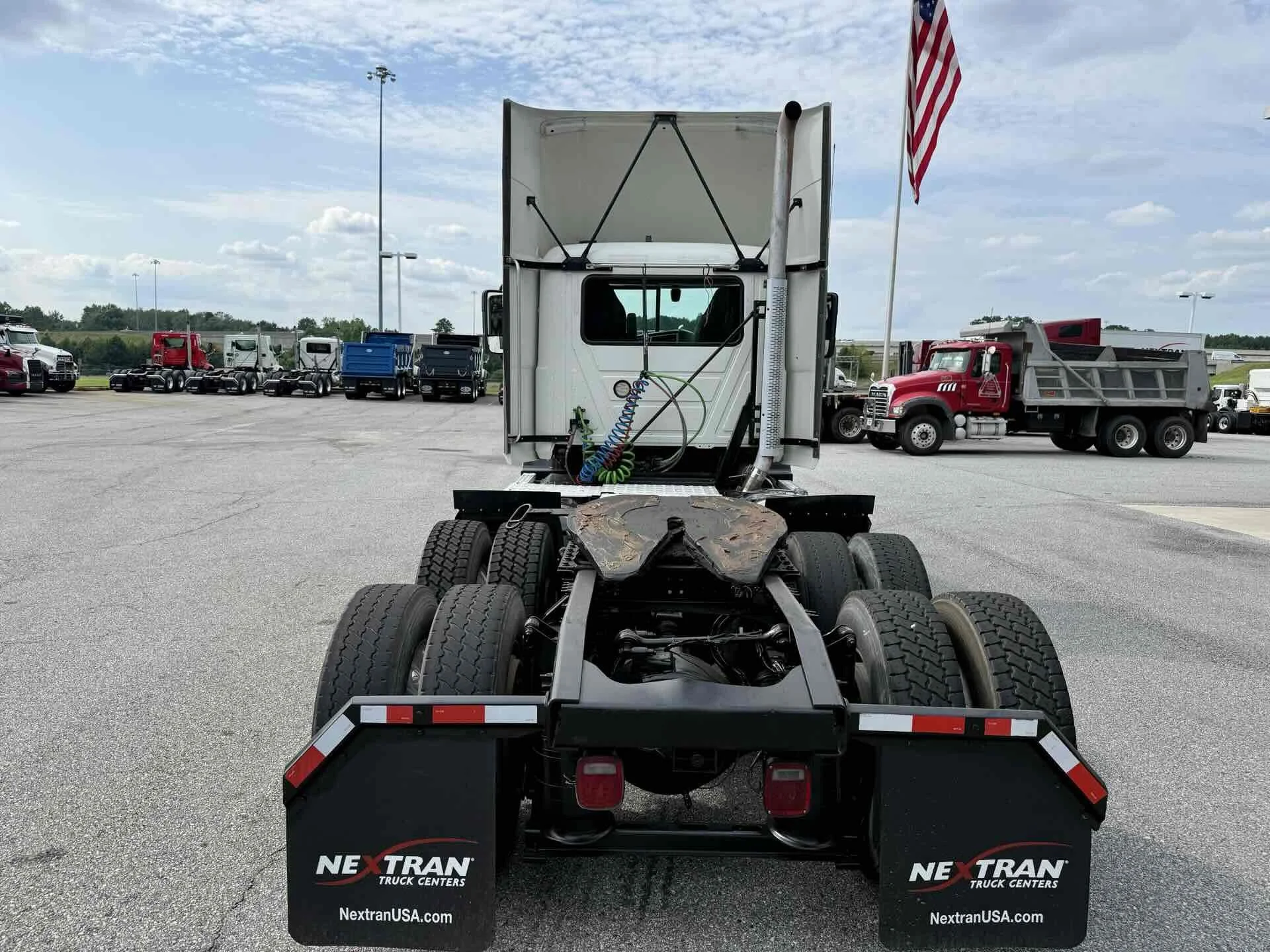 2022 Mack Anthem in Duluth, GA — photo 4
