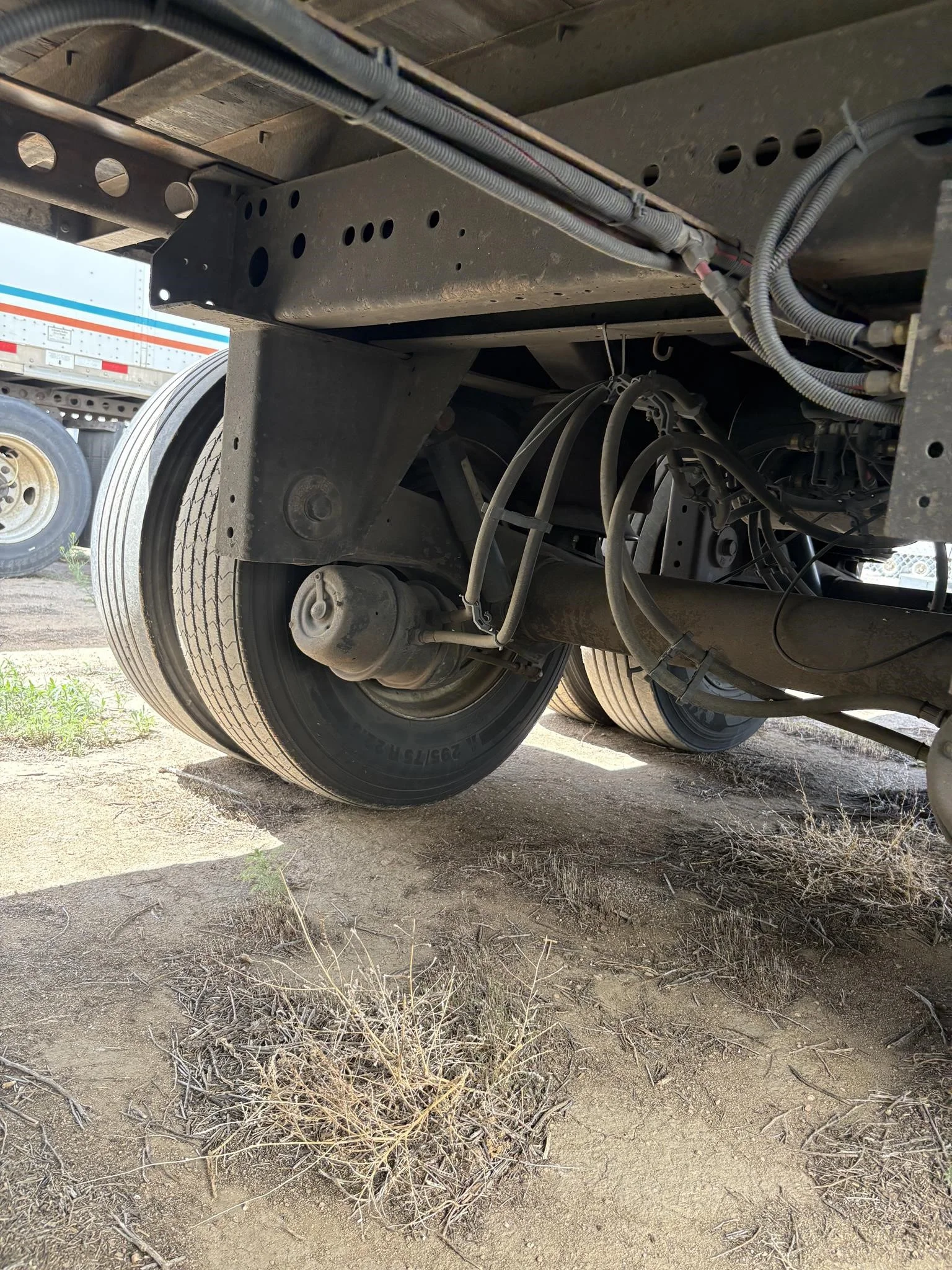 2016 Hyundai Translead in CO — photo 3