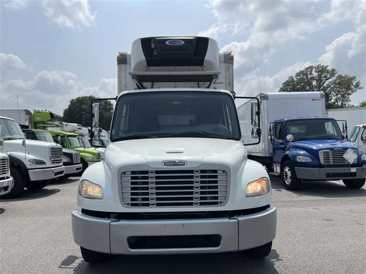 2020 Freightliner M2 106 in Beltsville, MD — photo 2
