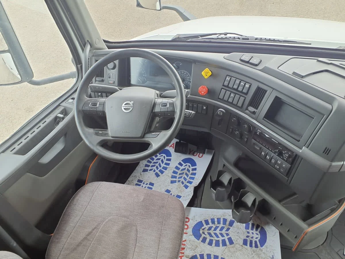 2020 Volvo in Wayland, MI — photo 7