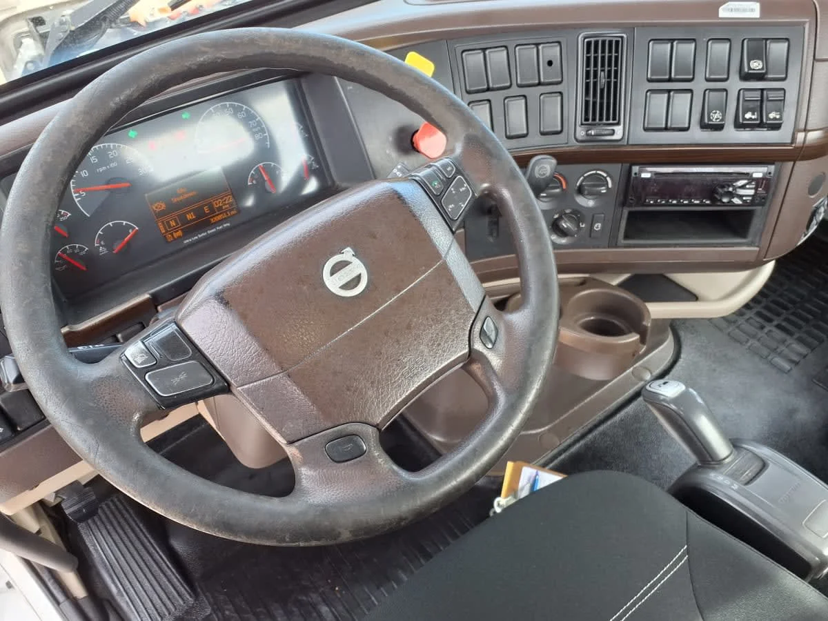 2016 Volvo in Dallas, TX — photo 7