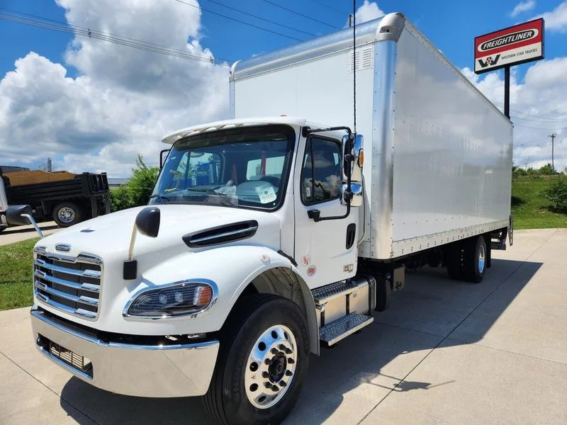2027 Freightliner eM2 in Walton, KY — photo 3