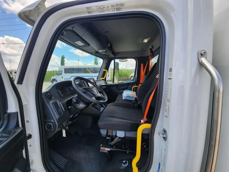 2027 Freightliner eM2 in Walton, KY — photo 11