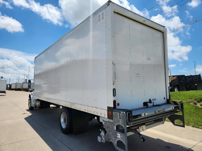2027 Freightliner eM2 in Walton, KY — photo 5
