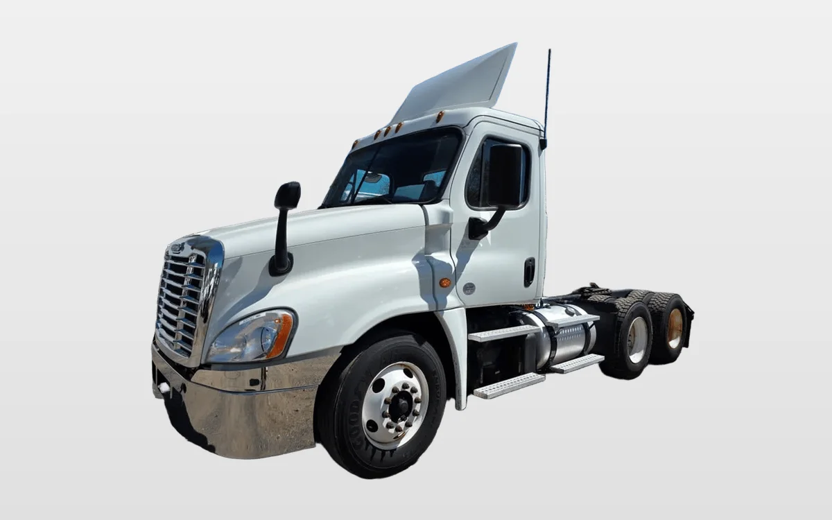 2019 Freightliner - image 1