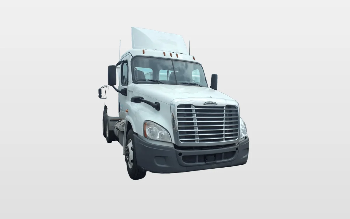 2018 Freightliner - image 1