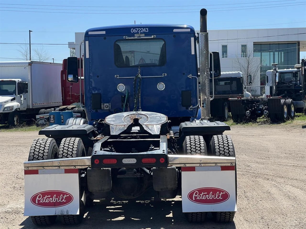 2023 Peterbilt 567 in Rochester, MN — photo 5
