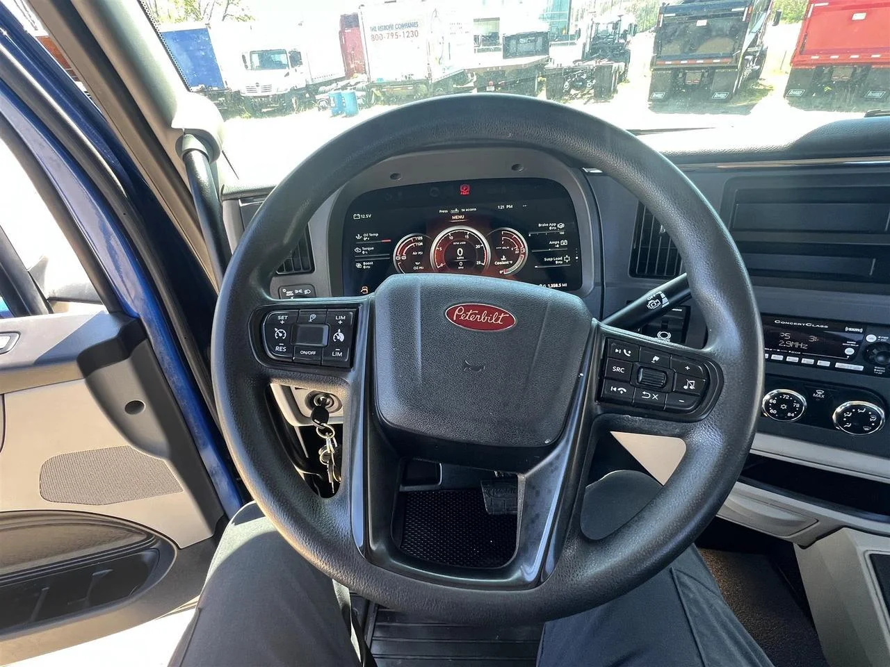 2023 Peterbilt 567 in Rochester, MN — photo 11
