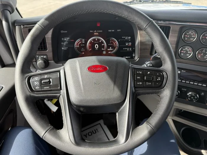 2027 Peterbilt 567 - image 33
