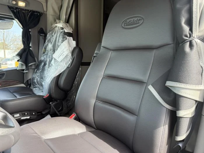 2027 Peterbilt 567 - image 32