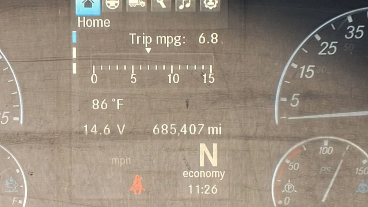 2020 Freightliner Cascadia in Salisbury, MA — photo 9