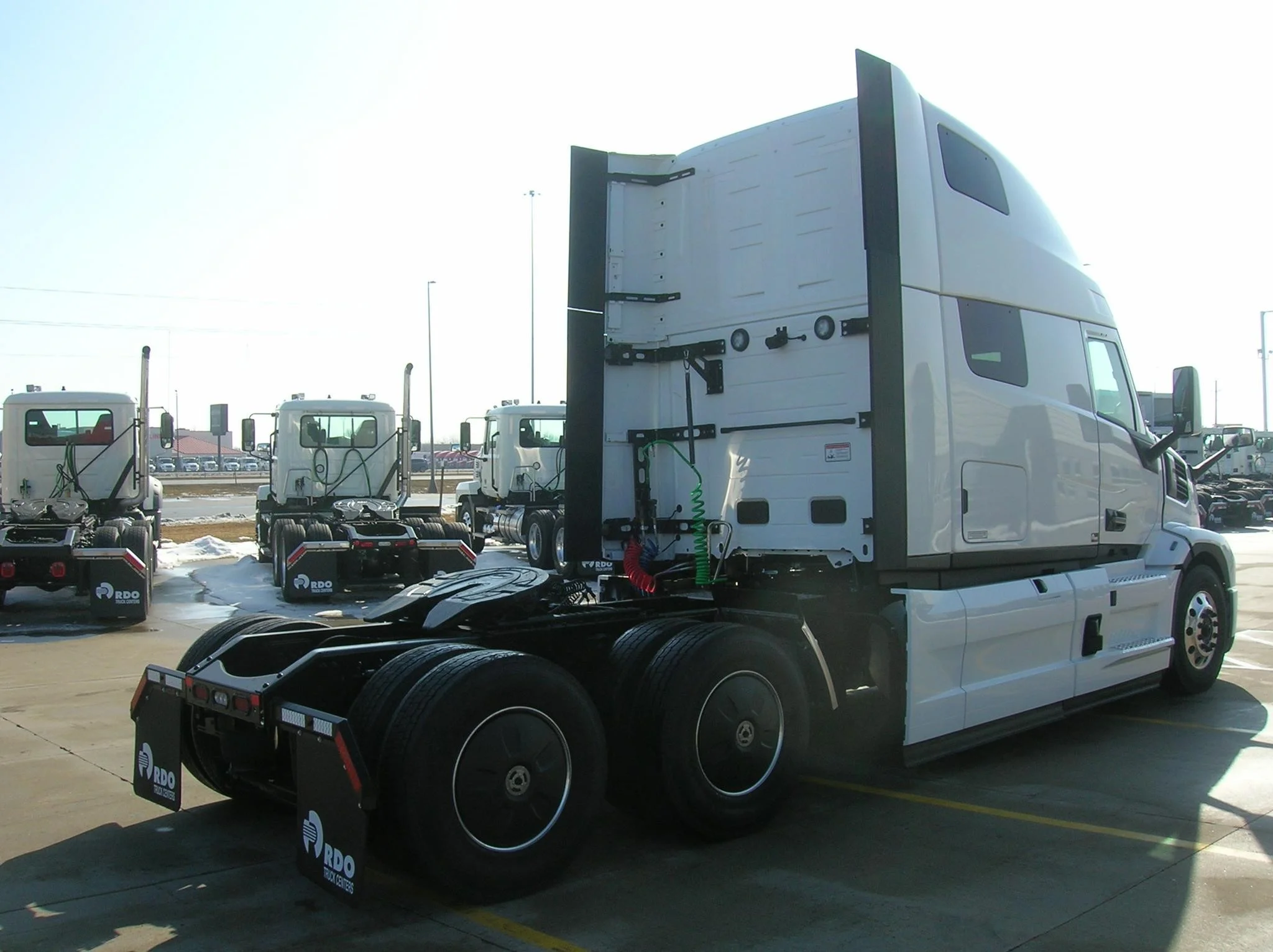 2026 Mack Pioneer — photo 5