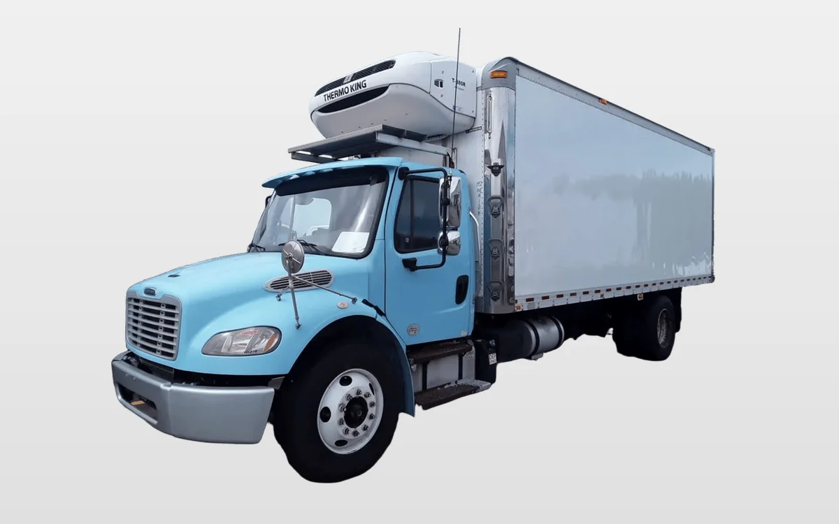 2018 Freightliner M2 106 - image 1