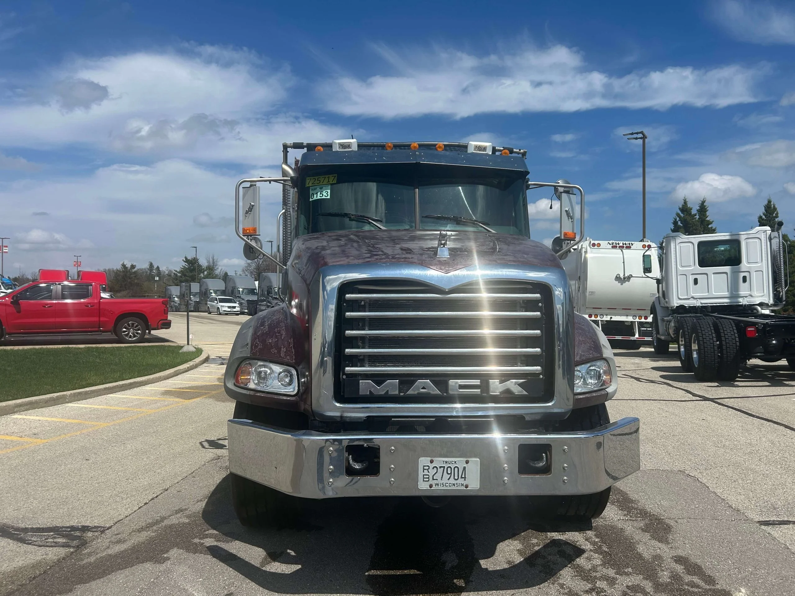 2014 Mack Granite in Milwaukee, WI — photo 2